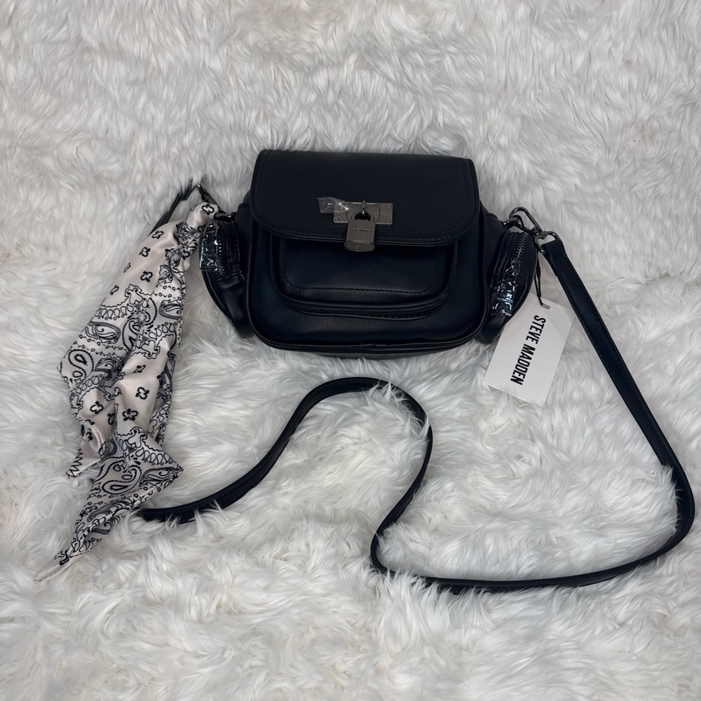 Steve Madden Black BTABITHA Crossbody 🖤